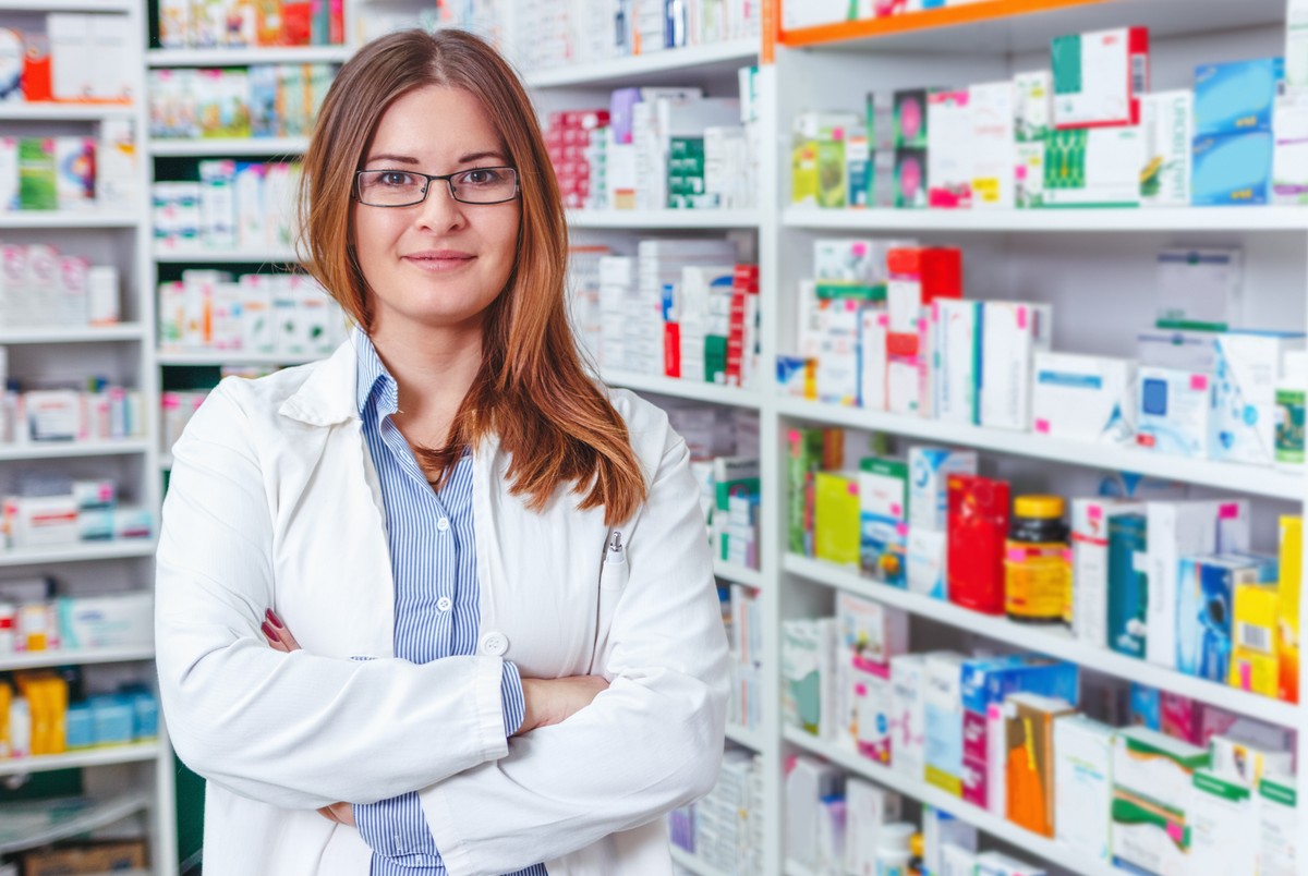 Farmaceuci z podwyżką: od lipca zarobią nawet 10,5 tys. zł brutto. Sprawdź szczegóły
