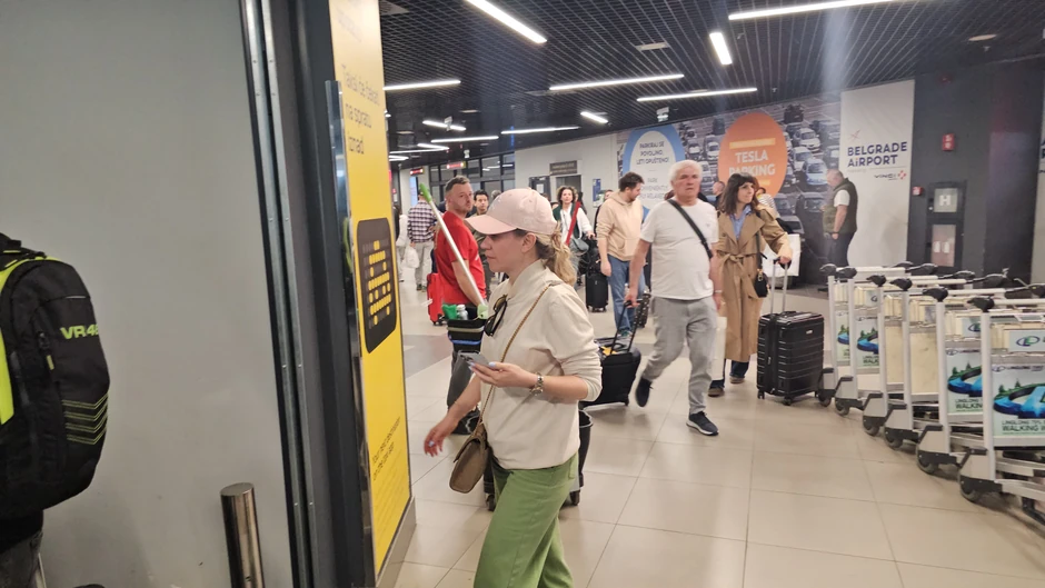 Andrija Milošević sa ženom i Viktor Savić