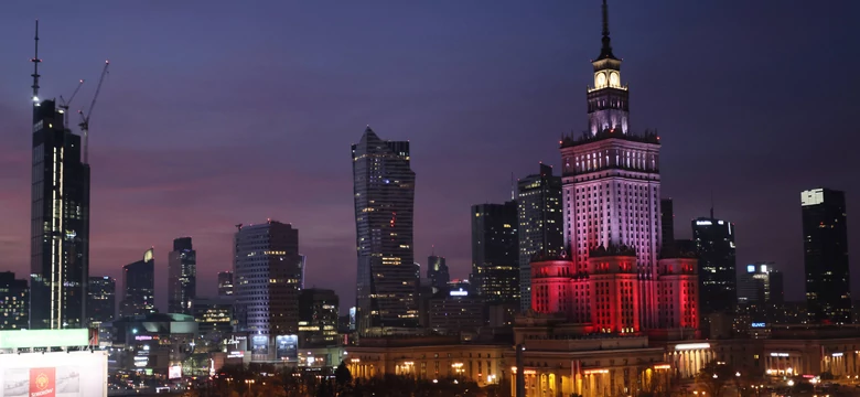 Warszawa rezygnuje z fajerwerków. Będzie za to iluminacja