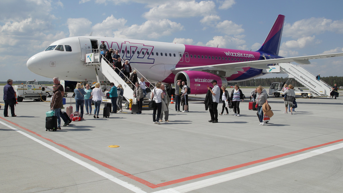 Linie lotnicze Wizz Air uruchomiły połączenia z regionalnego portu lotniczego Olsztyn-Mazury w Szymanach do Dortmundu. Loty na tej trasie będą odbywać się dwa razy w tygodniu; w poniedziałki i piątki.