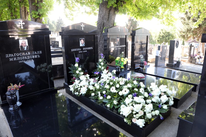 Spomenik uoči godišnjice 