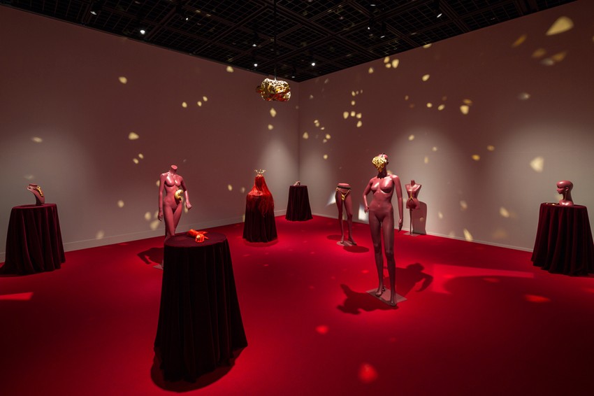 Hiroko Okada  Engaged Body