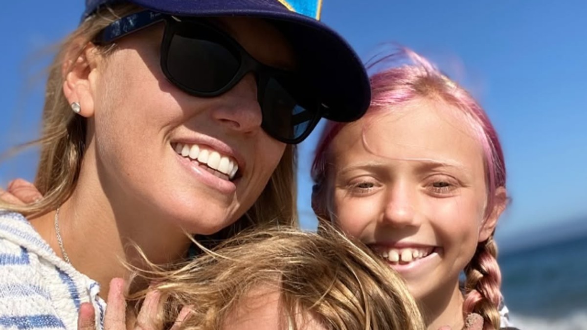 Pevačica saopštila razvod, ime njenog supruga osvanulo u Epstajnovim fajlovima