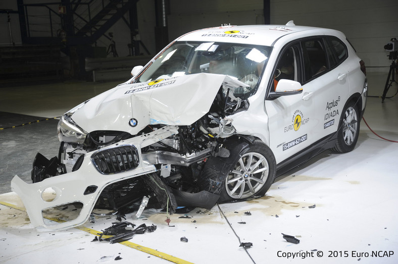 BMW X1 - test zderzeniowy