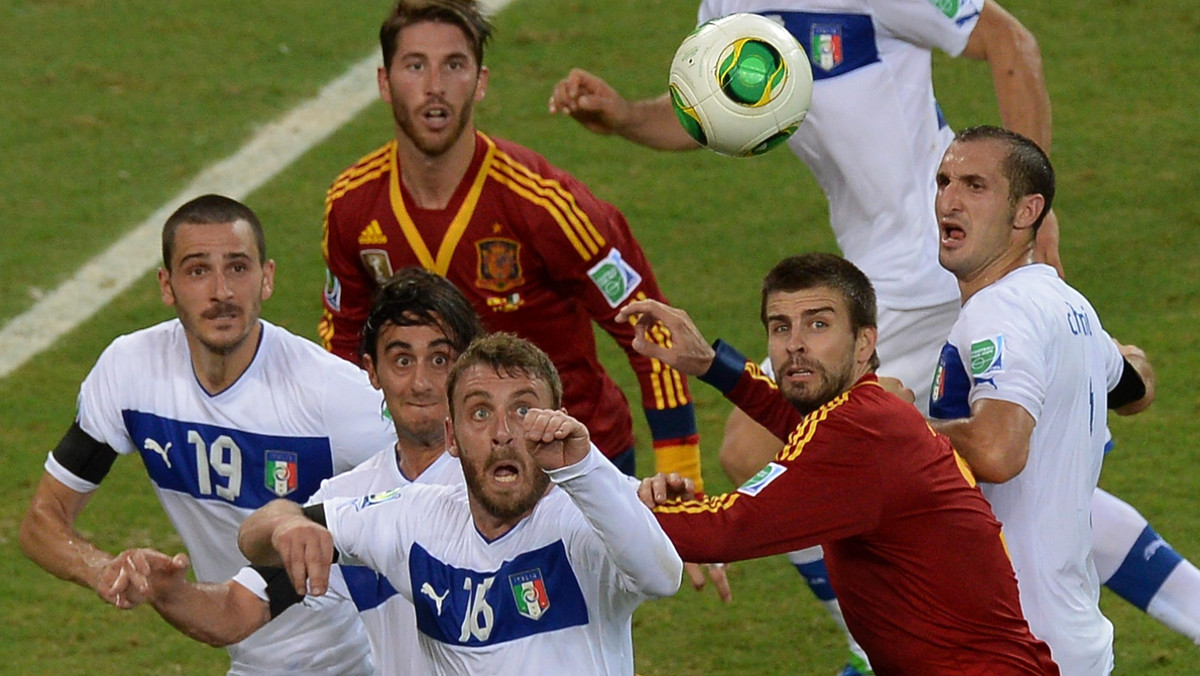 Italia jeszcze nie zdążyła ochłonąć po półfinałowych emocjach i przegranych karnych z Hiszpanią, a już musi szykować się meczu o 3. miejsce w Pucharze Konfederacji z Urugwajem.