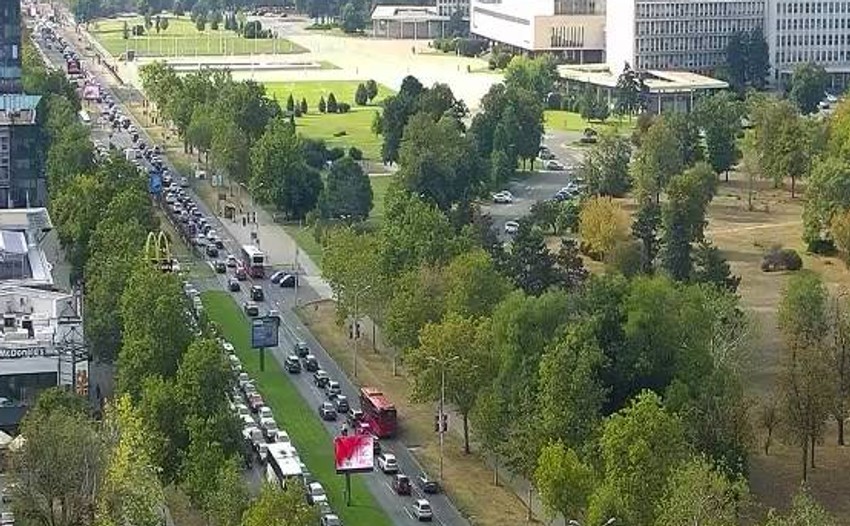 Gužva u Bulevaru Mihajla Pupina