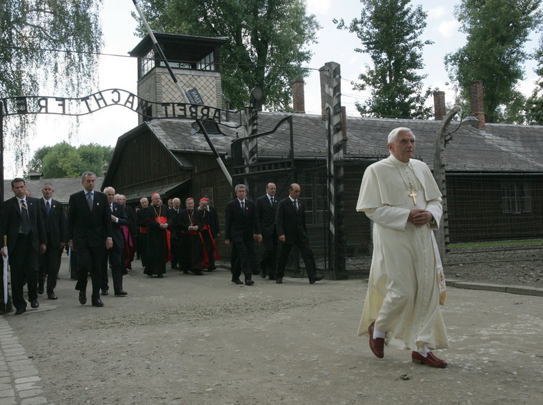 Benedykt XVI podczas wizyty w Auschwitz - 28.05.2006 r. 