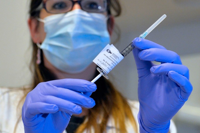 Vakcinacija je dostupna, ali samo u vojsci