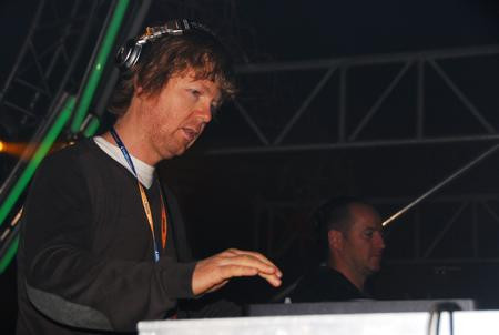 Creamfields 2008: muzyka i błoto