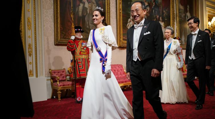 Katalin hercegné a korai vendégekkel Fotó: Getty Images