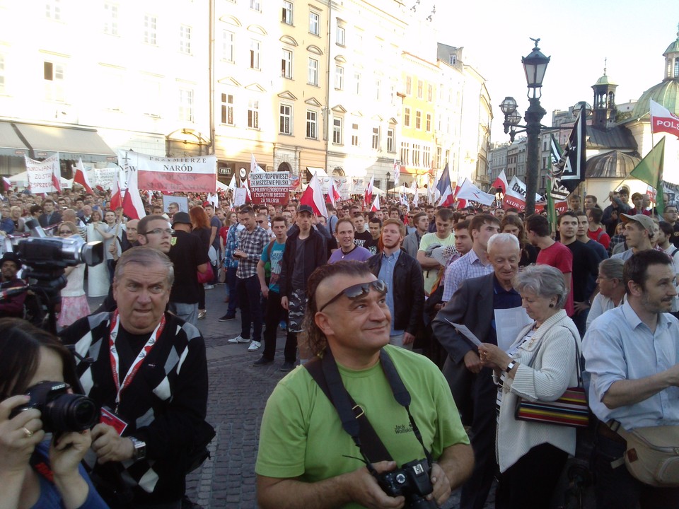 Tłumy w Krakowie domagały się dymisji rządu Tuska