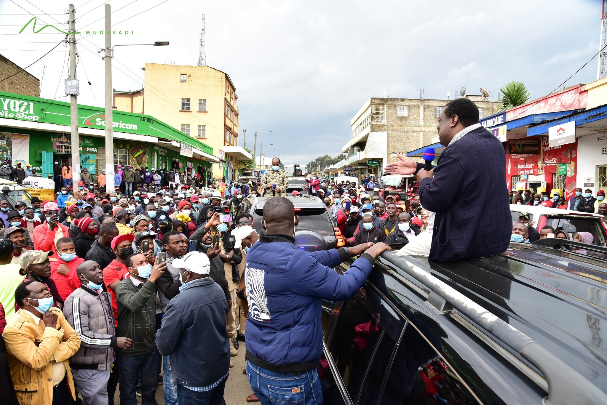 ANC leader Musalia Mudavadi speaking to resident of Ol Kalou in Nyandarua County