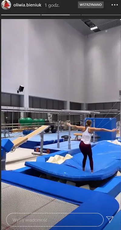 Oliwia Bieniuk uprawia akrobatykę sportową