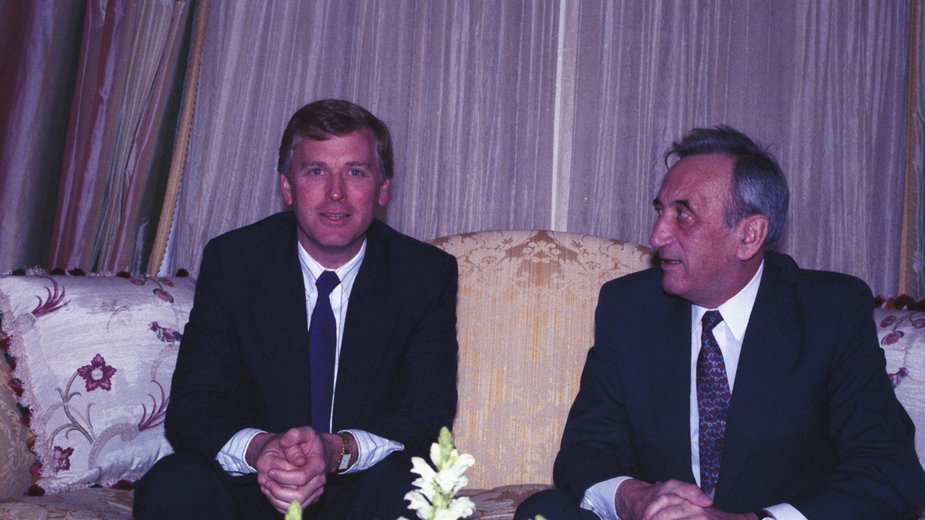 Marzec 1990, wizyta Tadeusza Mazowieckiego w USA. To wówczas premier zapowiedział pomoc w operacji przerzucenia tysięcy Żydów z ZSRR do Izraela. Na zdjęciu z wiceprezydentem USA Danem Quaylem