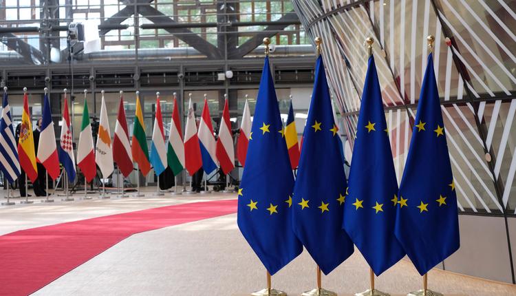Węgry na prezydenckim fotelu w UE niemile widziane. Polska następna na liście