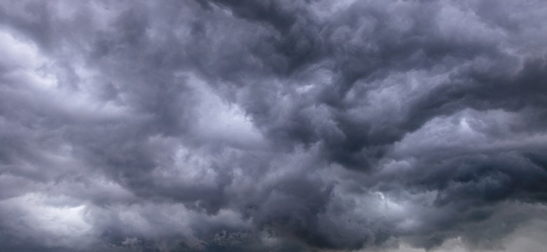 Groźne burze w Tatrach. IMGW ostrzega przed powodziami i silnym wiatrem