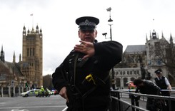 Atak w Londynie. Policja: Incydent jest traktowany wstępnie jako atak terrorystyczny. ZDJĘCIA