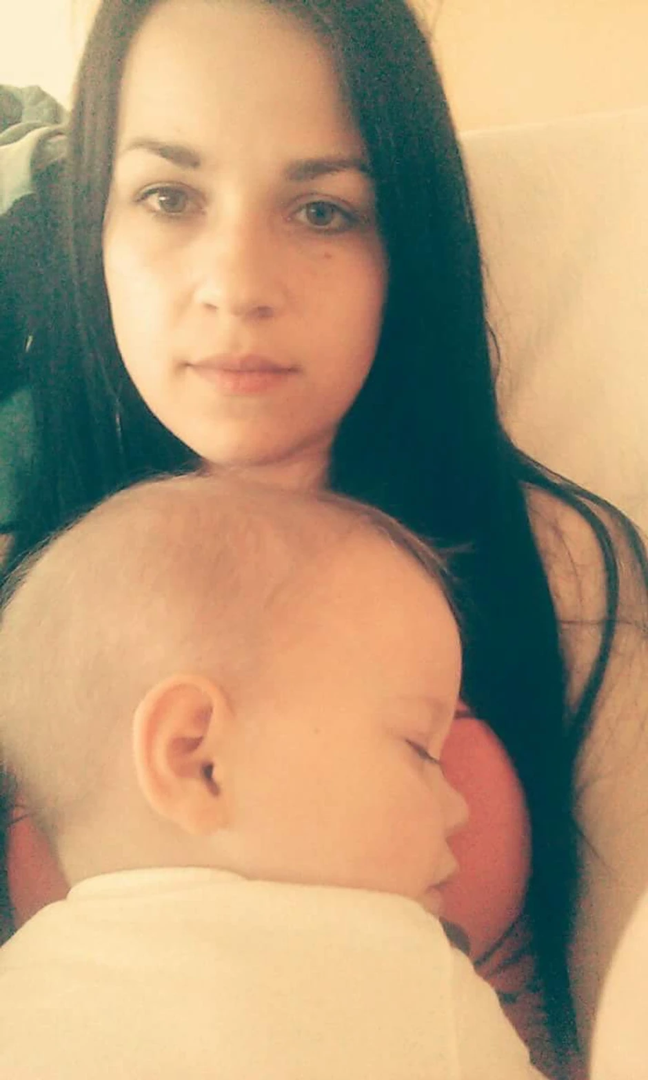 Nađa u narjučju svoje majke Dragane