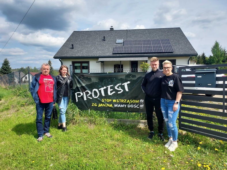 Sąsiadujący z kopalnią "Janina" mieszkańcy organizują protest przeciwko wstrząsom.