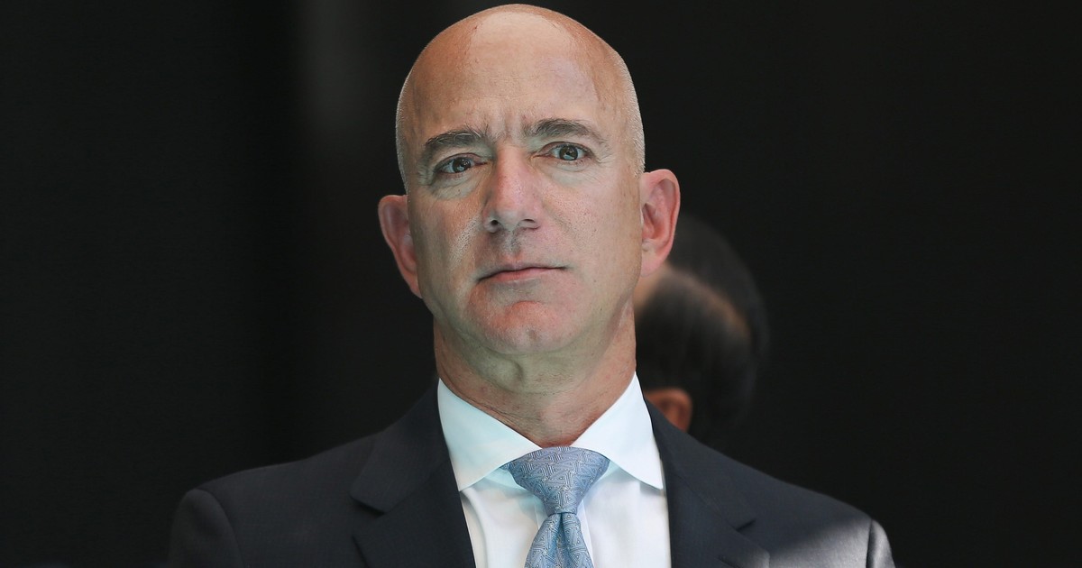 Jeff Bezos' leadership style propelled him to become one of the richest ...