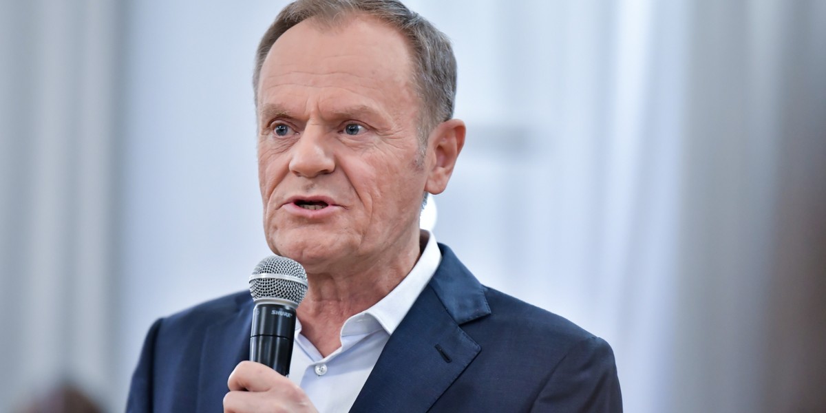 Przewodniczący Platofrmy Obywatelskiej Donald Tusk podczas spotkania z wyborcami w Siedlcach. 24 stycznia 2022 r. 