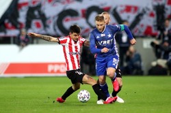 Policja zatrzymała kibola, który rzucił butelką po wódce w Błaszczykowskiego [WIDEO]