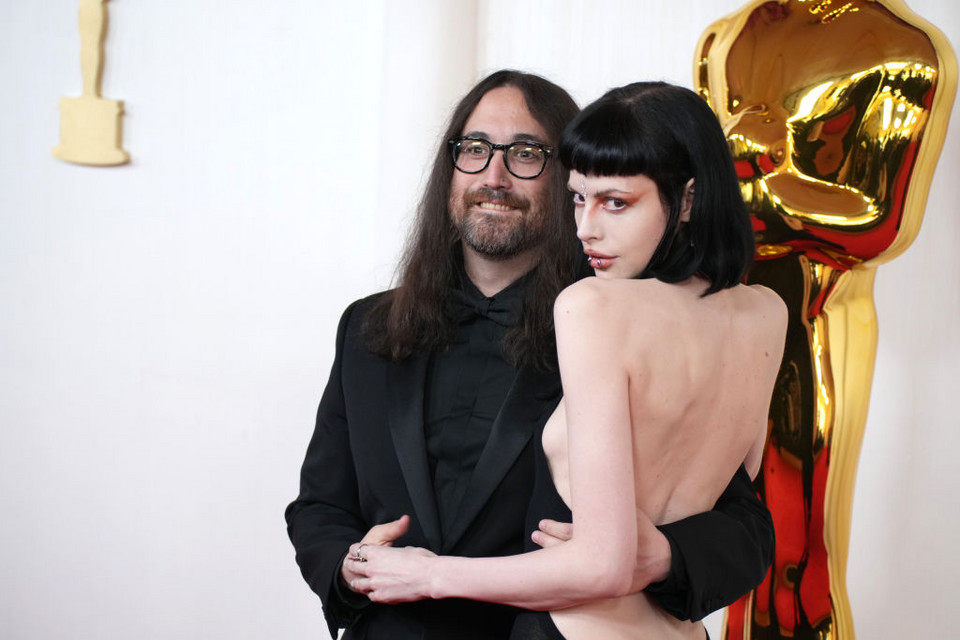 Sean Lennon i Charlotte Kemp Muhl 