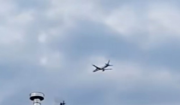 Avion koji je poleteo sa Krfa