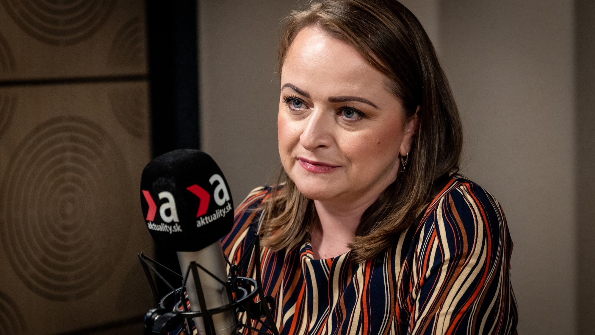 Monika Uhlerová v podcaste Ráno nahlas s Braňom Dobšinským