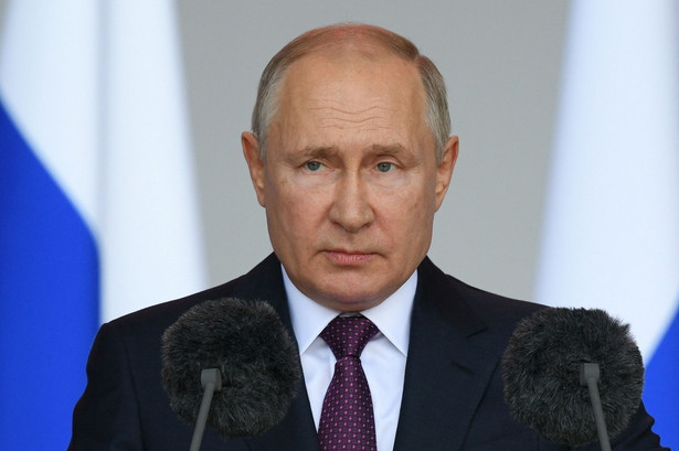 Putina zdradził zegarek. Spotkanie "na żywo" z "obrońcami praw człowieka" się nie odbyło
