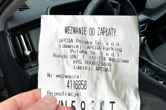 150 zł kary za wycieraczką? Prawnik mówi jasno: Wyrzuć to do śmieci