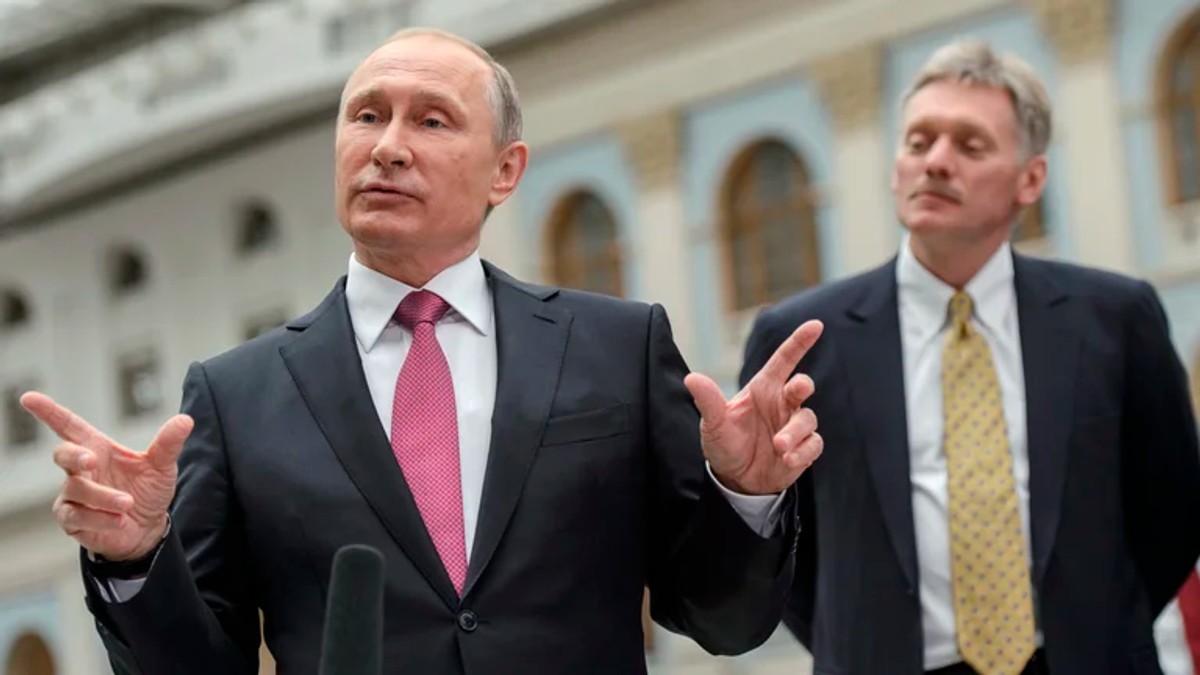 Władimir Putin i Dmitrij Pieskow