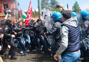 Sukob demonstranata i policije u Torinu