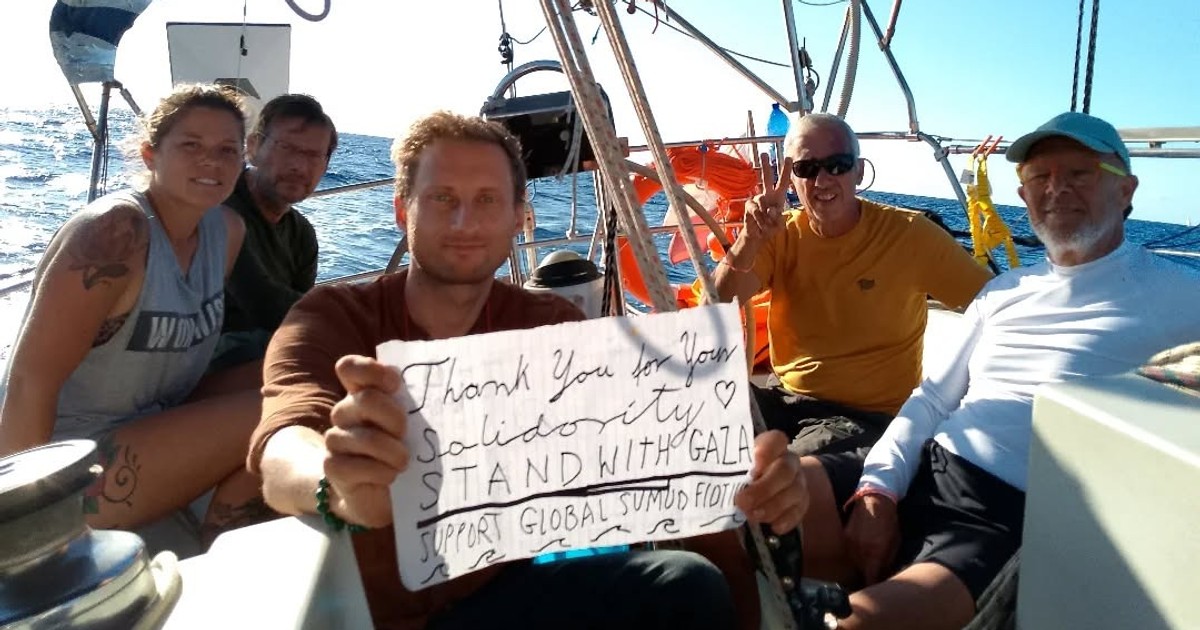 Atak dronowy na statek z posłem Sterczewskim. Jest ważny komunikat