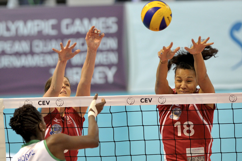 W ataku Megan Hodge (Atom Trefl Sopot)