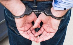 Podpalił bezdomnego, a potem jak gdyby nigdy nic pojechał do pracy. Teraz odpowie za usiłowanie zabójstwa