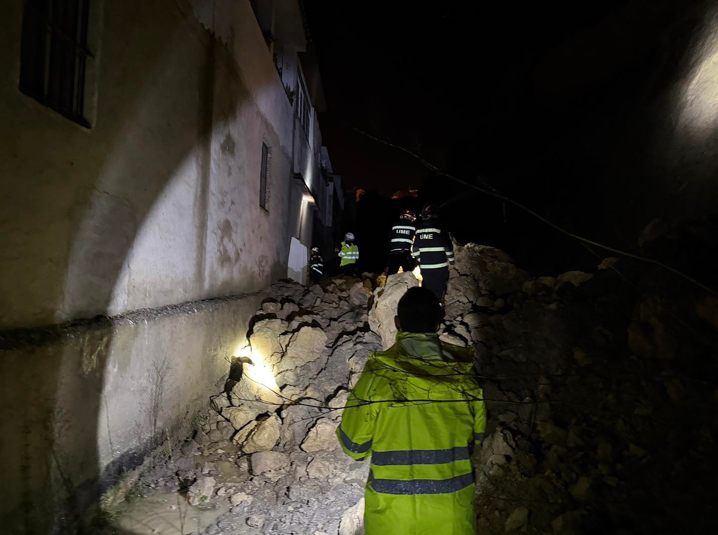 Sin daños estructurales en Vejer, pero 25 vecinos aún no pueden volver a casa