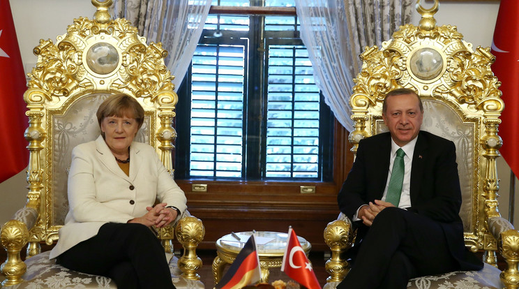 Angela Merkel Törökországban - Fotó: AFP