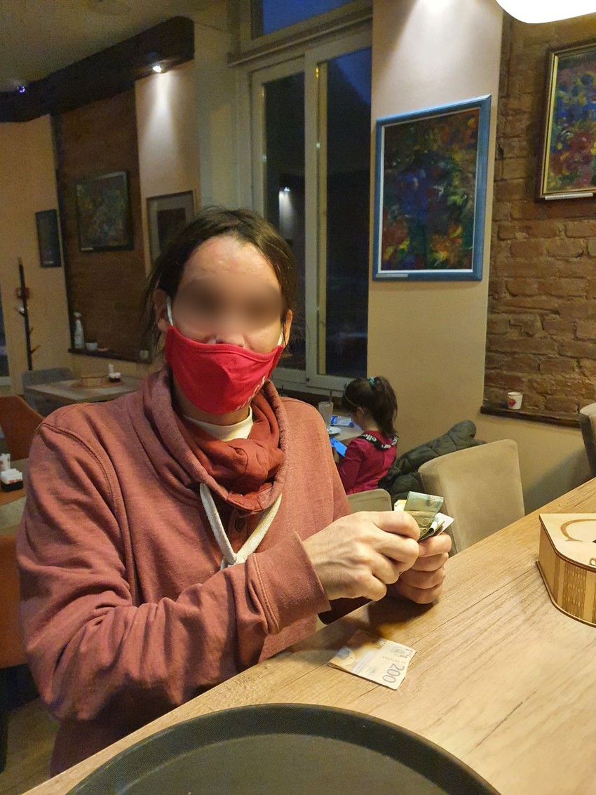 J. M. je život proveo u domu