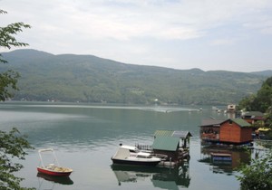 Jezero Perućac na Drini