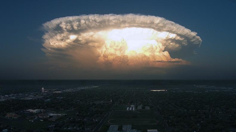 Superkomórka burzowa nad Lubbock - niesamowite zdjęcie Darina Kuntza