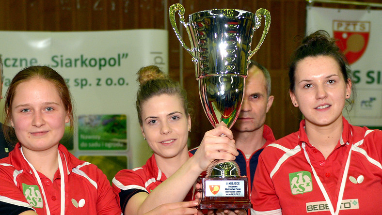 KTS Siarka ZOT Tarnobrzeg po raz 26. zdobyła tytuł drużynowego mistrza Polski w tenisie stołowym kobiet. W sobotę w Tarnobrzegu, w rewanżowym meczu finałowym, Siarka pokonała Bebetto AZS AJD Częstochowa 3:0.
