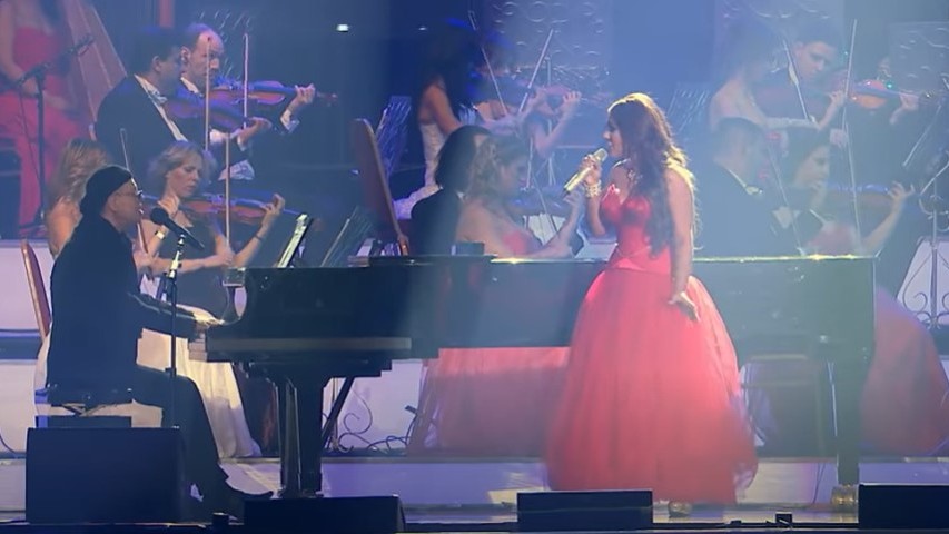 Mága Jennifer közös dallal kívánt jobbulást Balázs Fecónak / Fotó: YouTube