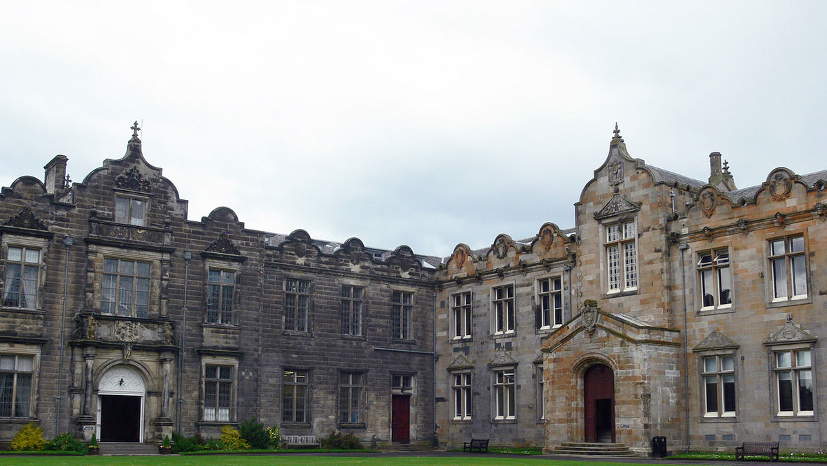Uniwersytet St Andrews: studentki ujawniają gwałty i molestowanie