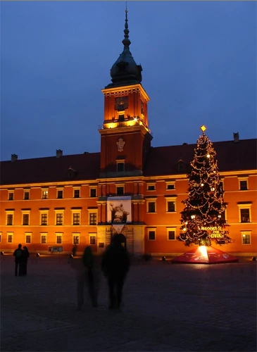 Zamek Królewski w Warszawie - na razie możemy go swobodnie fotografować i udostępniać zdjęcia z uwagi na wolność (prawo) panoramy. Fot. Karol Żebruń