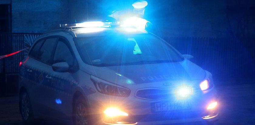 Makabryczny wypadek na A4. Kierowca wysiadł z auta. Chwilę potem już nie żył