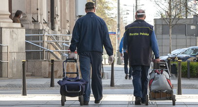 Poczta Polska w tarapatach. Pracownicy pójdą na bruk!