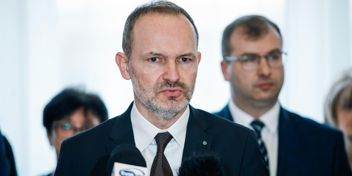 Minister Krzysztof Hetman zaproponuje zmiany w przepisach, które złożą się na pakiet deregulacyjny dla gospodarki.