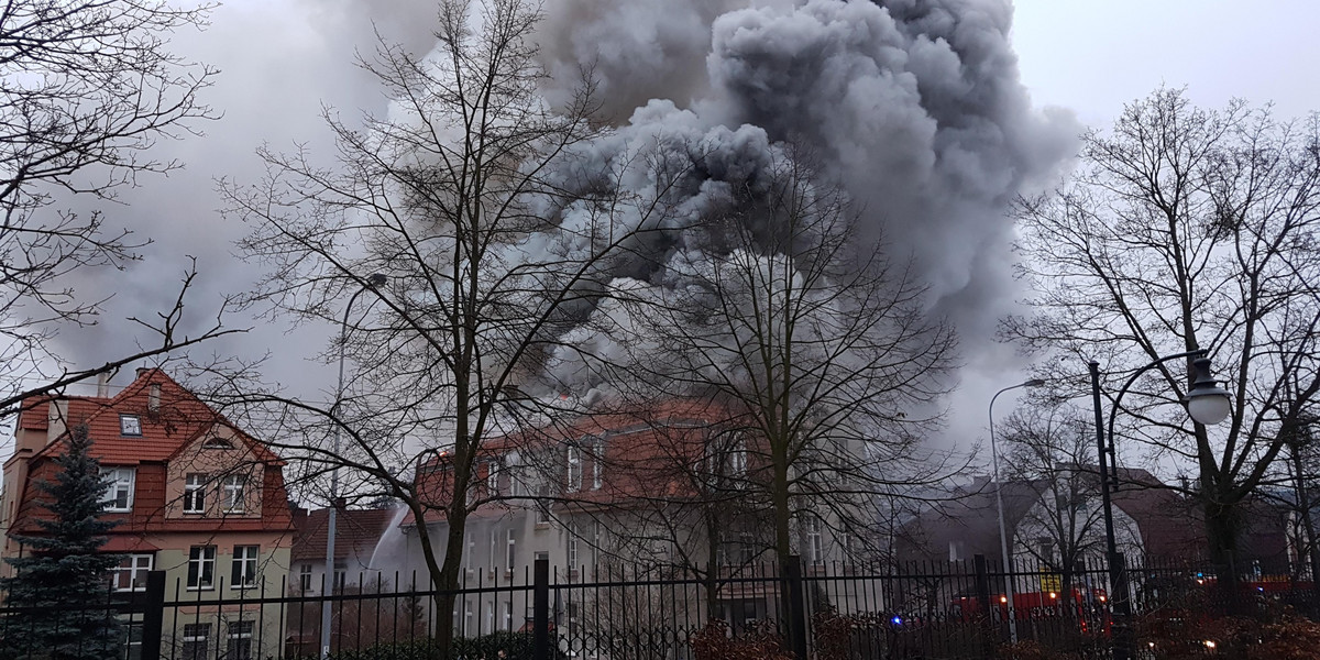 Pożar wybuchł w kamienicy przy ul. Polanki 26 w Gdańsku