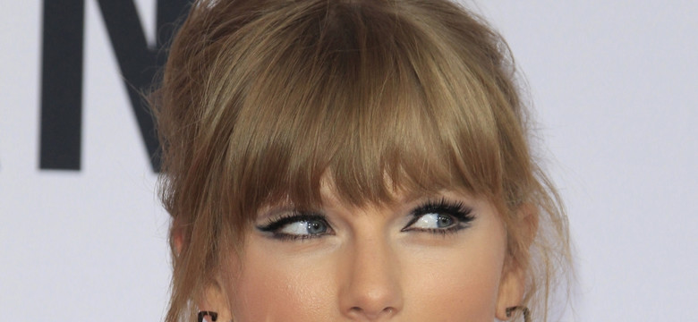Taylor Swift rozbija bank na American Music Awards i przechodzi do historii
